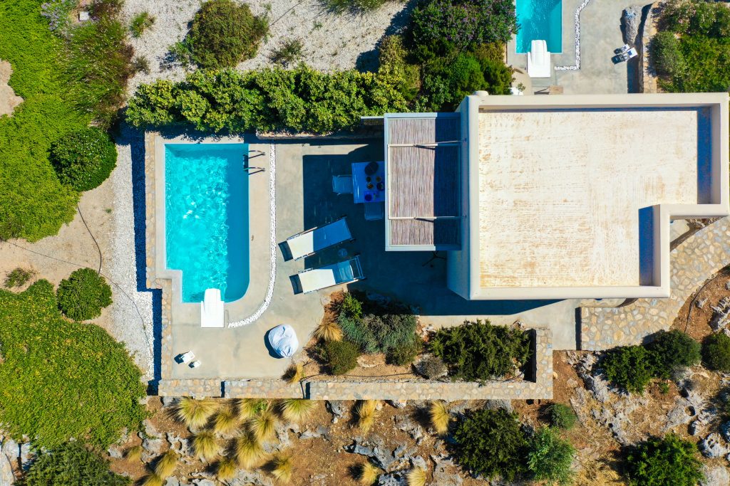 Deluxe bungalows with private pool